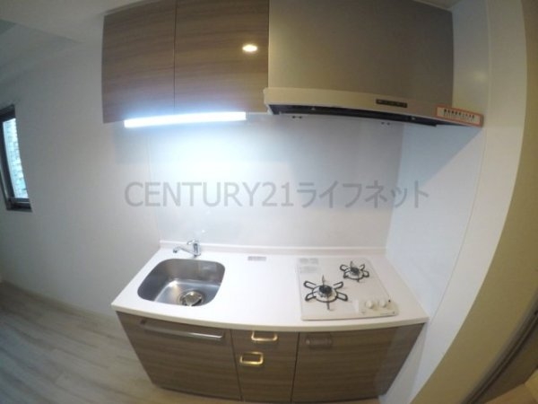 エスリードレジデンス江坂垂水町(キッチン)