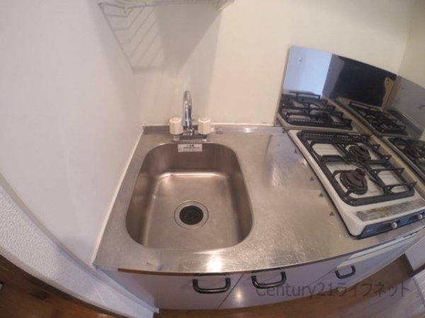 アンプルールフェールドミール