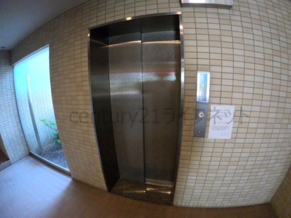 デセンテ北梅田