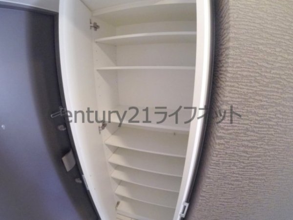 エスライズ梅田ＤＯＳＨＩＮ