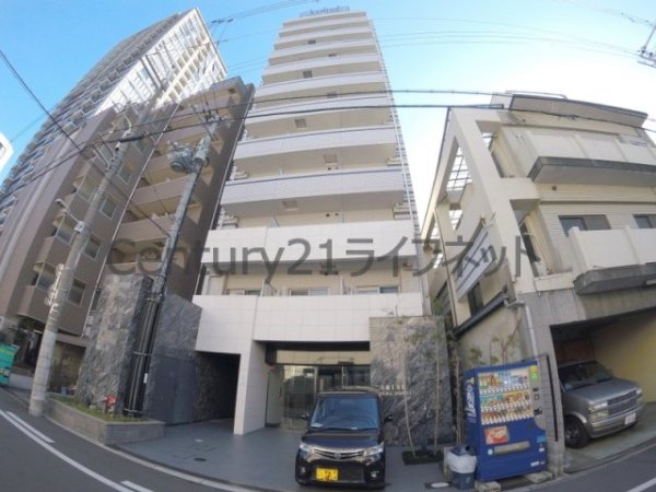 エスライズ梅田ＤＯＳＨＩＮ
