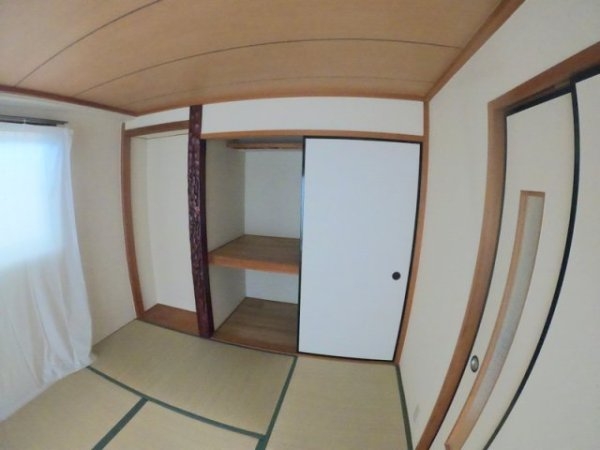 清泉ビル