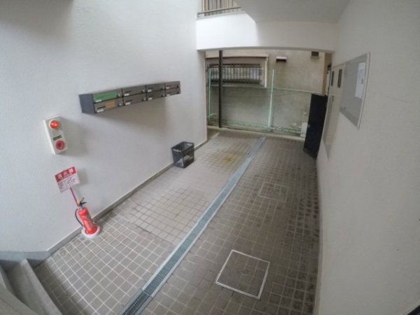 清泉ビル
