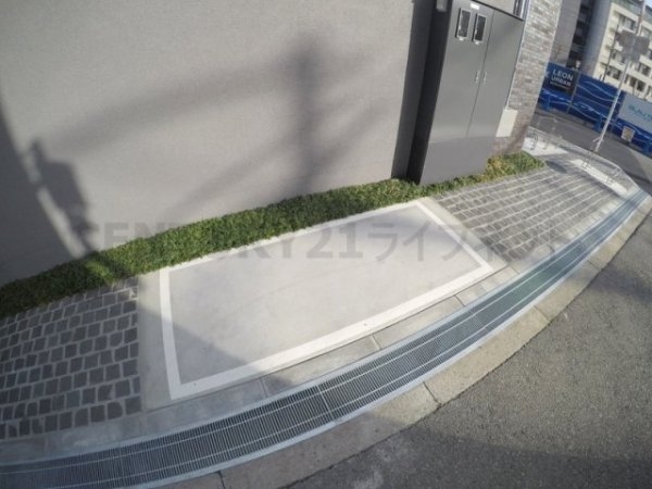ヒルズ十三東