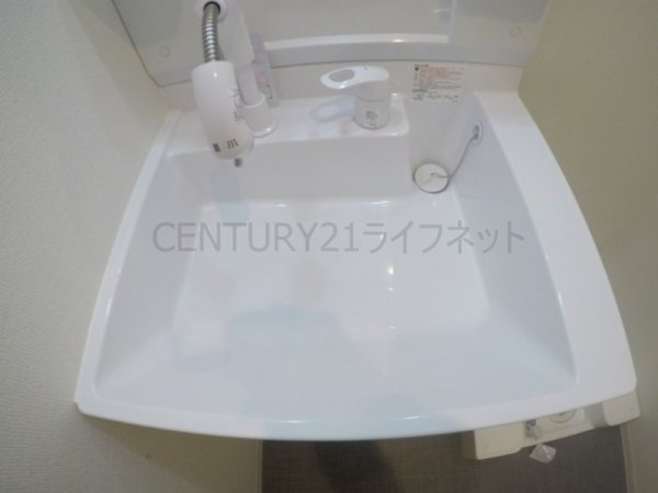 ヒルズ十三東