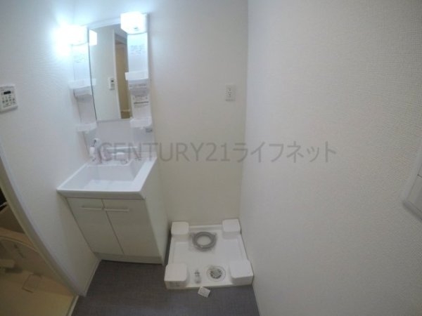 ヒルズ十三東