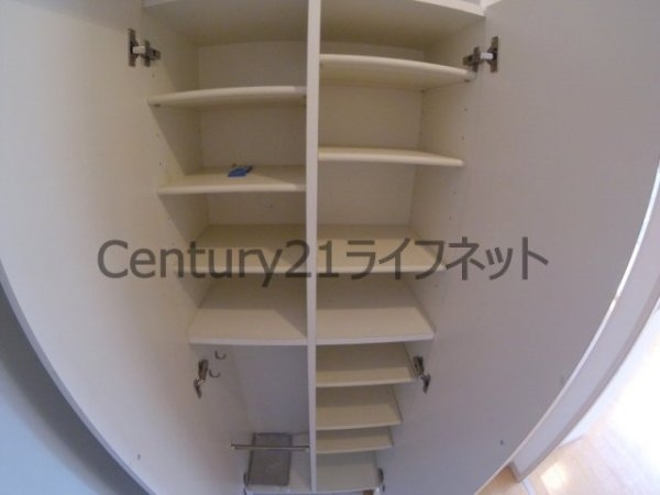 クレグラン北梅田
