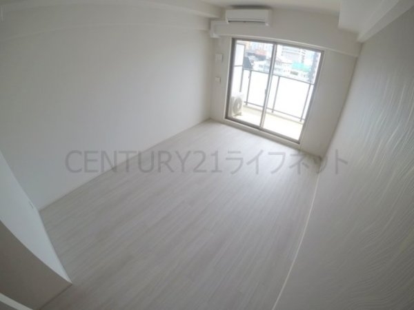 スプランディッド十三本町