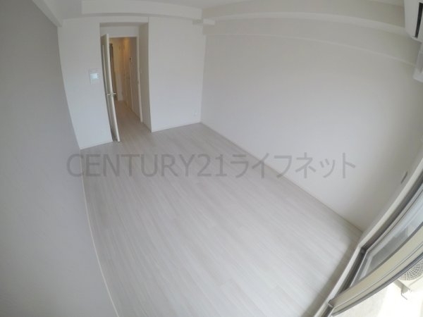 スプランディッド十三本町