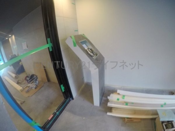 MELDIACRESTTAPP新大阪WEST