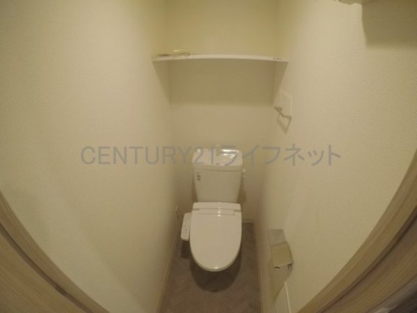 MELDIACRESTTAPP新大阪WEST