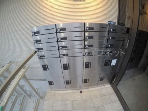 ウェルスクエア江坂