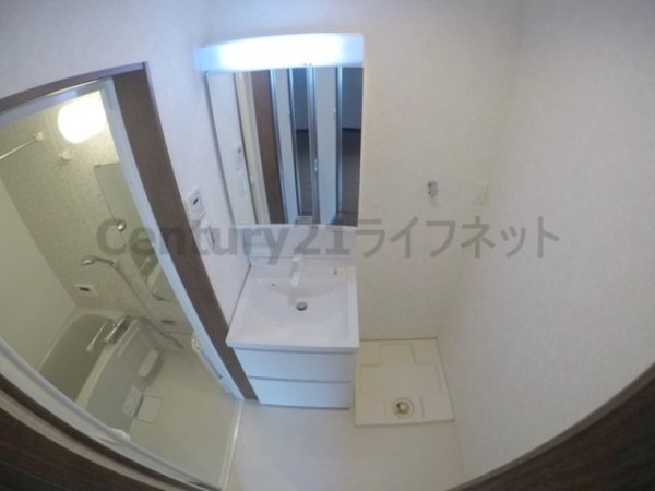 プルメリア西三国4番館