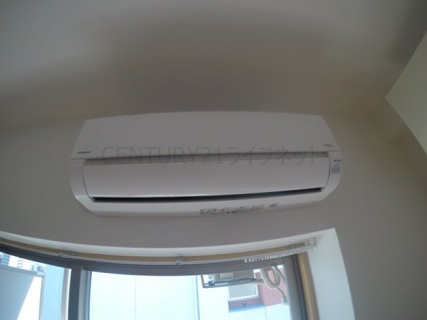 ラドゥセール江坂