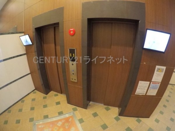 ラドゥセール江坂