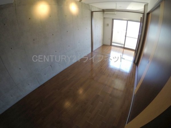 吹田市江坂町１丁目のマンション