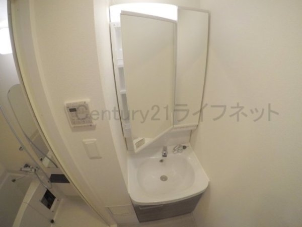 プレサンス新大阪ストリーム