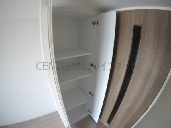 吹田市広芝町のマンション