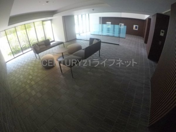 吹田市広芝町のマンション