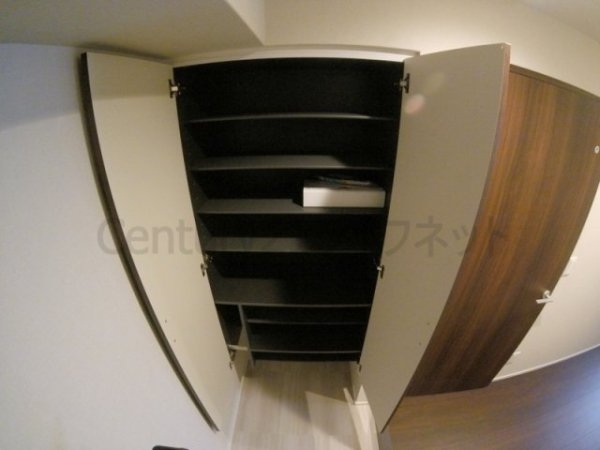 エトワール北新地(玄関)