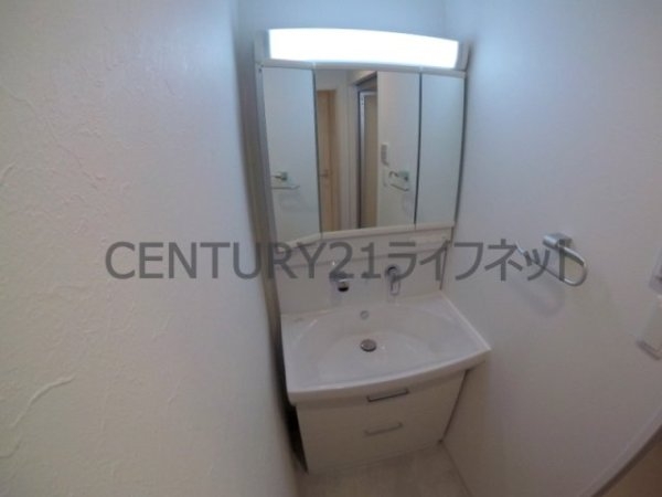 ラドゥセール天満(洗面台・洗面所)