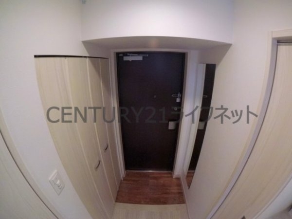 ラドゥセール天満(玄関)