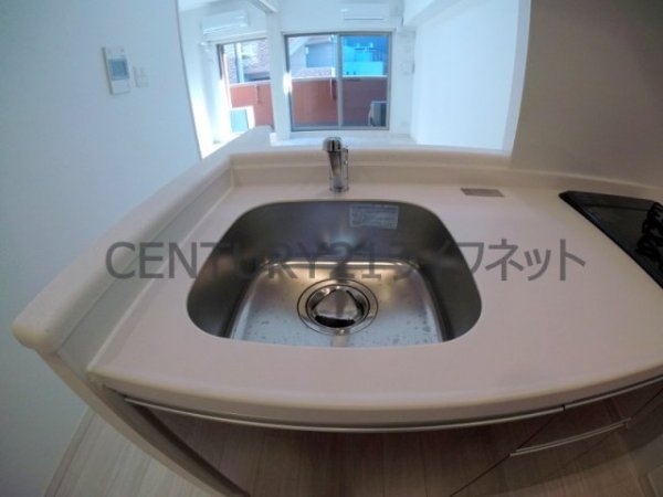 ラドゥセール天満(キッチン)