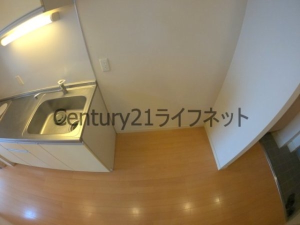 近江レジデンス4号館