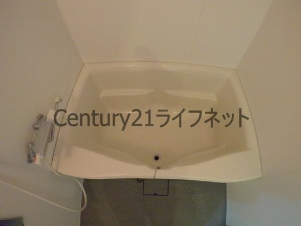 近江レジデンス4号館