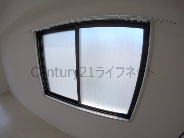 ロイヤルハイツ扇町