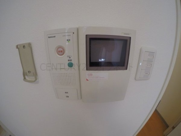 ドゥーエ江坂1