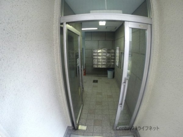 サンフラッツ新大阪本館