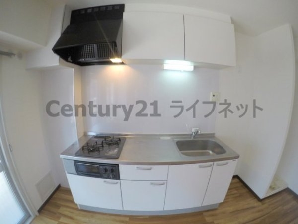 サンフラッツ新大阪本館