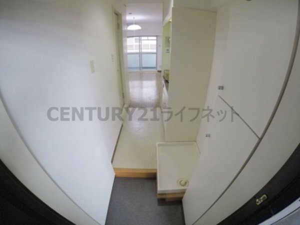 エクセレンス新大阪(玄関)