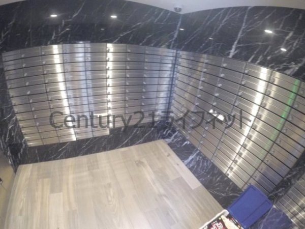 ラドゥセール西天満