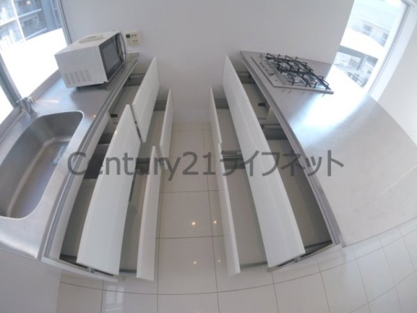 アクアプレイス大阪レジェンド2(キッチン)