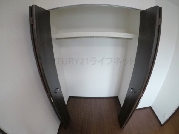 プレジオ江坂サウス