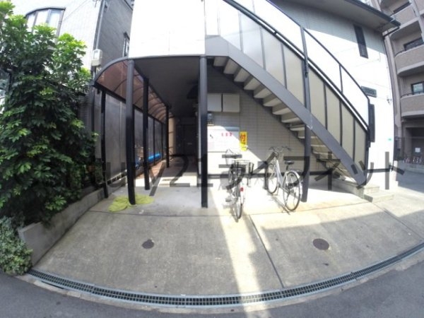 ラ・メール栄(エントランス)