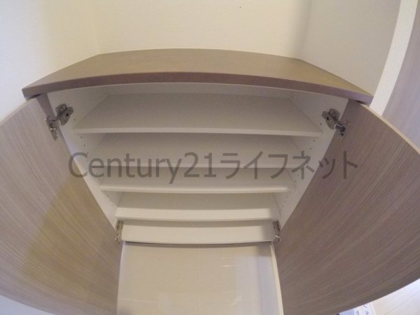 エス・キュート梅田中崎町(玄関)