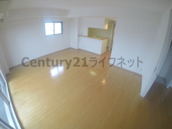 セノアタワー新大阪(リビング)