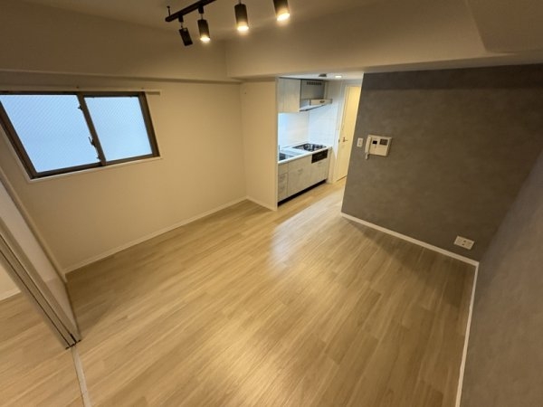 セノアタワー新大阪(リビング)
