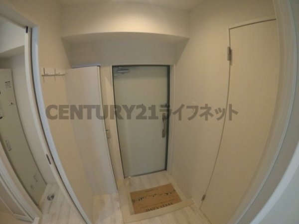ONLY ONE梅田北(玄関)