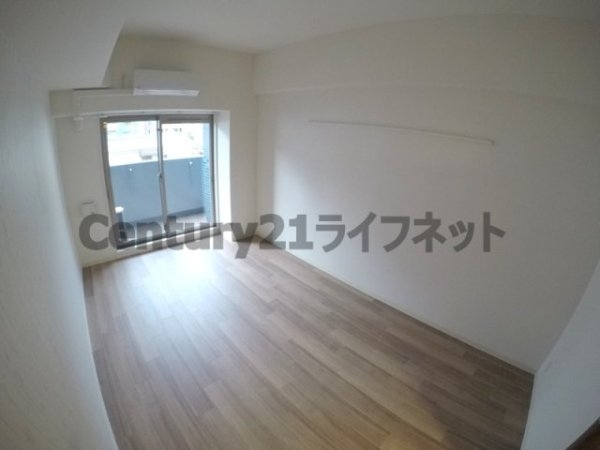 フェニックス新大阪(リビング)