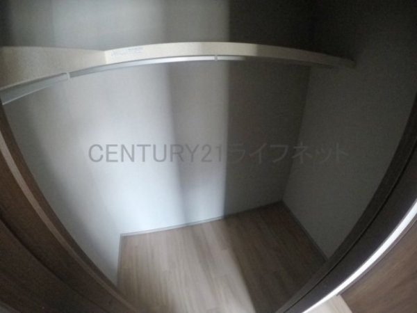 吹田市垂水町3丁目のマンション(収納)