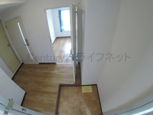 アメニティー新高2番館(玄関)