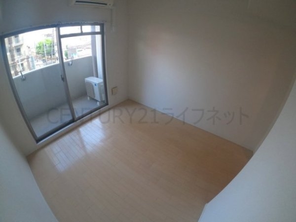 レークス新大阪ウエスト(リビング)