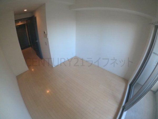 レークス新大阪ウエスト(寝室)