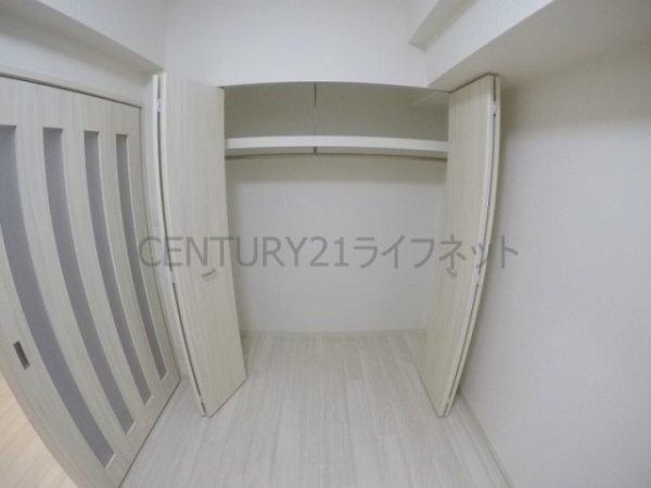 大阪市淀川区宮原1丁目のマンション(収納)