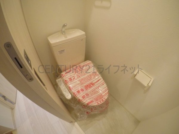 大阪市淀川区宮原1丁目のマンション(トイレ)