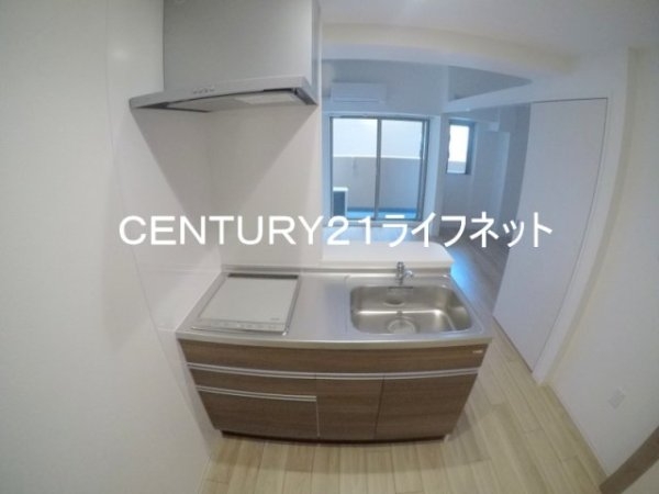 セレニテ江坂グランデ